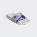 ⁦adidas x Disney Frozen Adilette Shower Slides⁩ - الصورة ⁦8⁩
