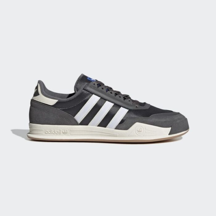 ⁦adidas Men's CT86 Shoes - حذاء اديداس سي تي 86 للرجال لون أسود⁩ - الصورة ⁦2⁩