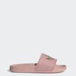 ⁦adidas Women's Adilette Lite Slides - Pink⁩ - الصورة ⁦3⁩