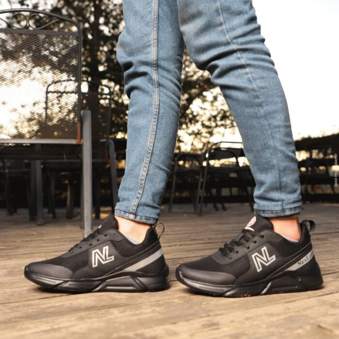 10310167_67db1a3b59654 حذاء سبورت شبابي موديل 880 من Rock - الصورة 1