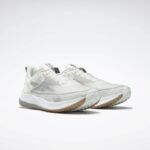 ⁦Reebok Men's Floatride Energy 4 Shoes-  حذاء ريبوك فلوترايد انيرجي 4 للرجال لون رمادي⁩ - الصورة ⁦5⁩
