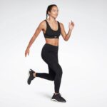 ⁦Reebok S Stripped Minimali⁩ - الصورة ⁦4⁩