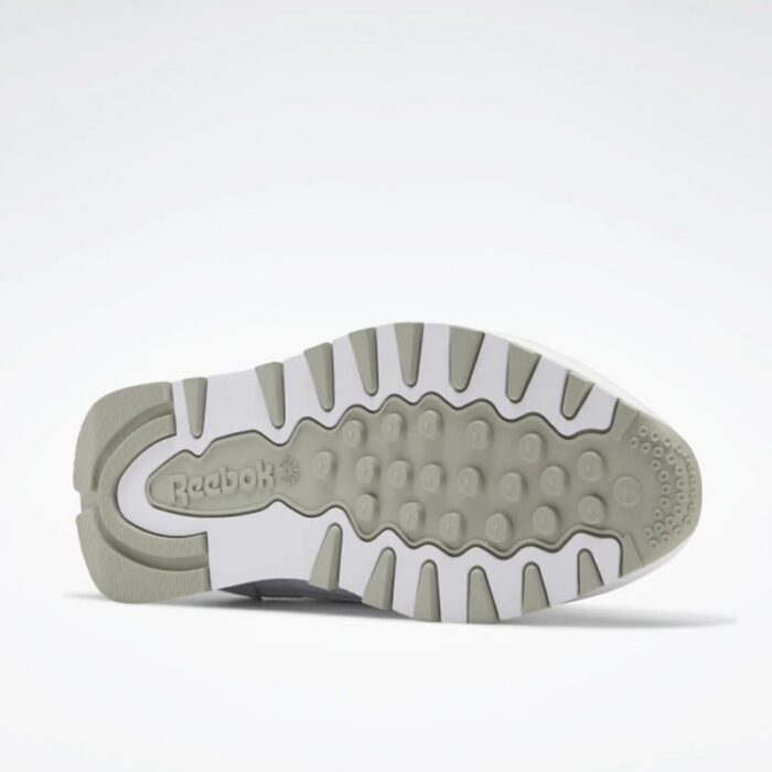 ⁦Reebok Unisex Classic Leather Shoes - حذاء ريبوك كلاسيك جلد للجنسين لون أبيض⁩ - الصورة ⁦5⁩