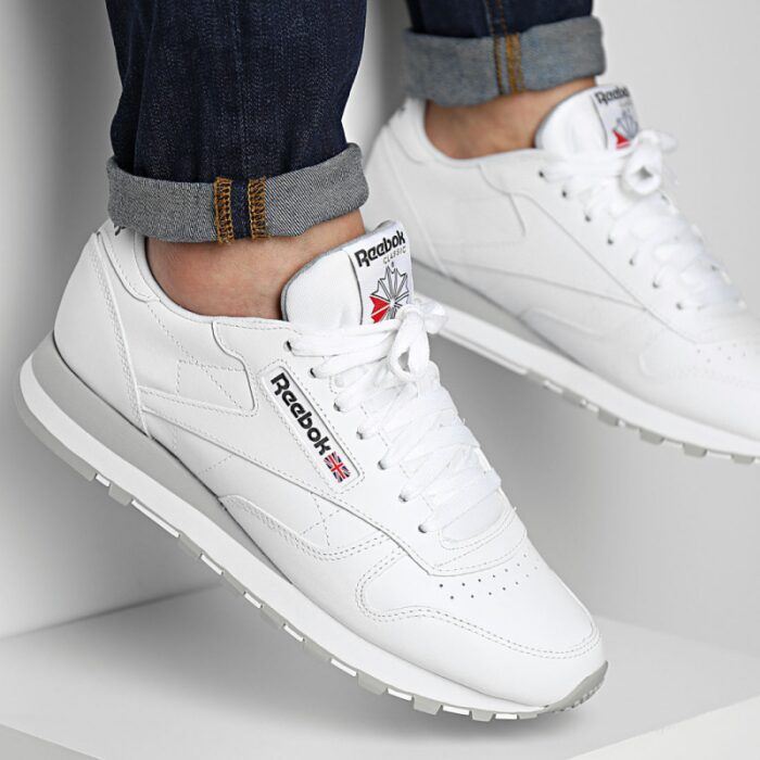 ⁦Reebok Unisex Classic Leather Shoes - حذاء ريبوك كلاسيك جلد للجنسين لون أبيض⁩ - الصورة ⁦9⁩