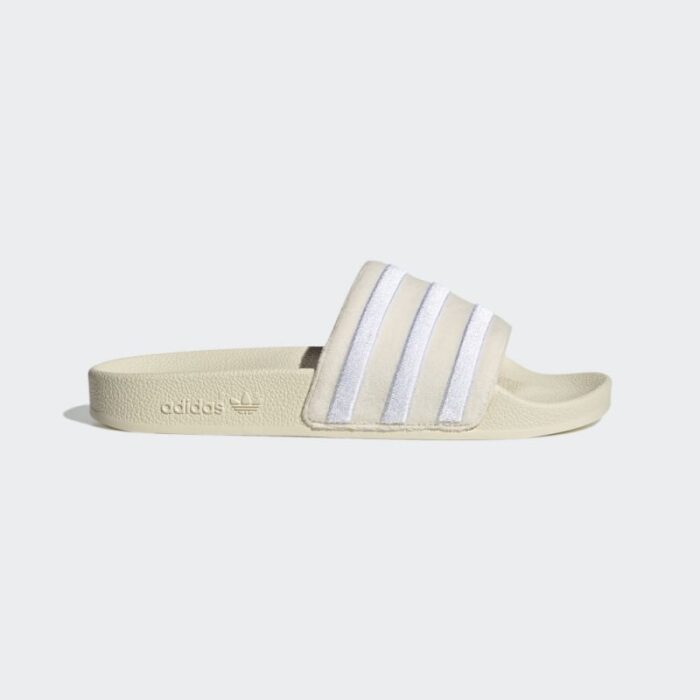 ⁦adidas Womens' Adilette Slides - White⁩ - الصورة ⁦2⁩