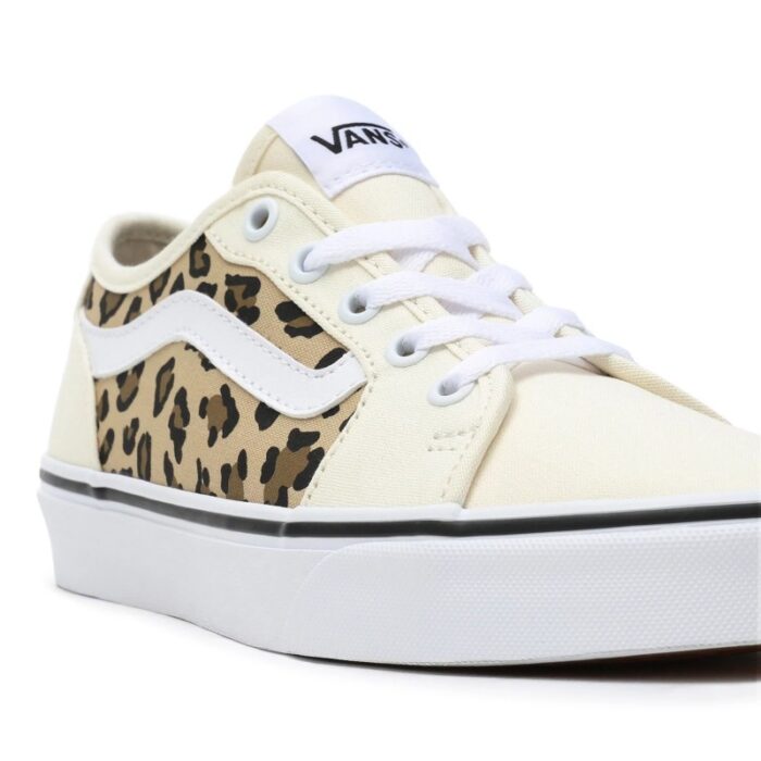 ⁦Vans Women's Filmore Decon Shoes - حذاء فانز فيلمور ديكون للنساء لون أبيض⁩ - الصورة ⁦6⁩