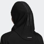 ⁦حجاب سباحة بطباعة 3 خطوط من أديداس للنساء لون أسود ADIDAS 3-STRIPES SWIM⁩ - الصورة ⁦2⁩