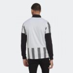 ⁦Adidas Juventus 22/23 Home Jersey - White- تيشيرت اديداس لون أبيض⁩ - الصورة ⁦3⁩