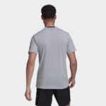 ⁦adidas Designed for Training Workout Tee - Grey⁩ - الصورة ⁦5⁩