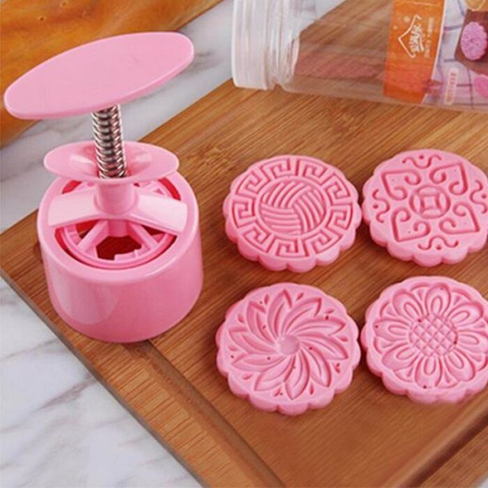 10311320_67db561f22c74 مكبس معمول مع 4 رؤوس تشكيل - الصورة 1