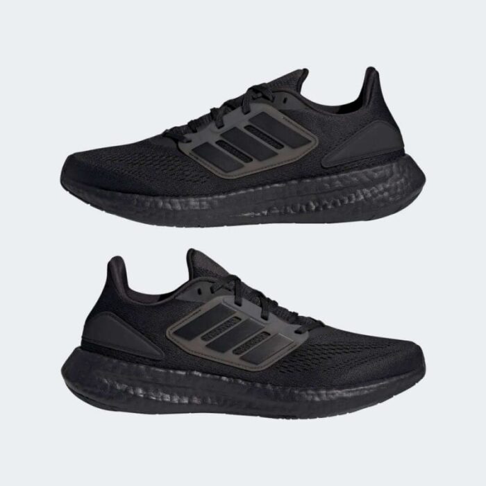 ⁦adidas Pureboost 22 Shoes - Black- حذاء اديداس بيور بوست 22 للرجال لون اسود⁩ - الصورة ⁦3⁩