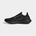 ⁦adidas Pureboost 22 Shoes - Black- حذاء اديداس بيور بوست 22 للرجال لون اسود⁩ - الصورة ⁦8⁩