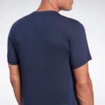 ⁦Reebok Mens' Workout Ready Supremium Graphic Tee- تيشيرت ريبوك وورك اوت للرجال لون كحلي⁩ - الصورة ⁦8⁩