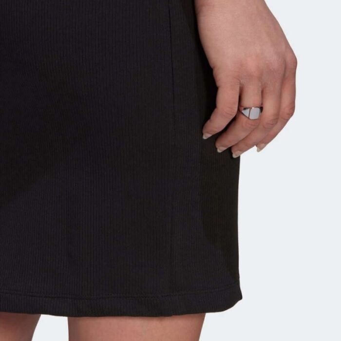 ⁦فستان اديداس كونتيمبو للنساء لون أسود- adidas Womens' Adicolor Contempo Dress - Black⁩ - الصورة ⁦9⁩
