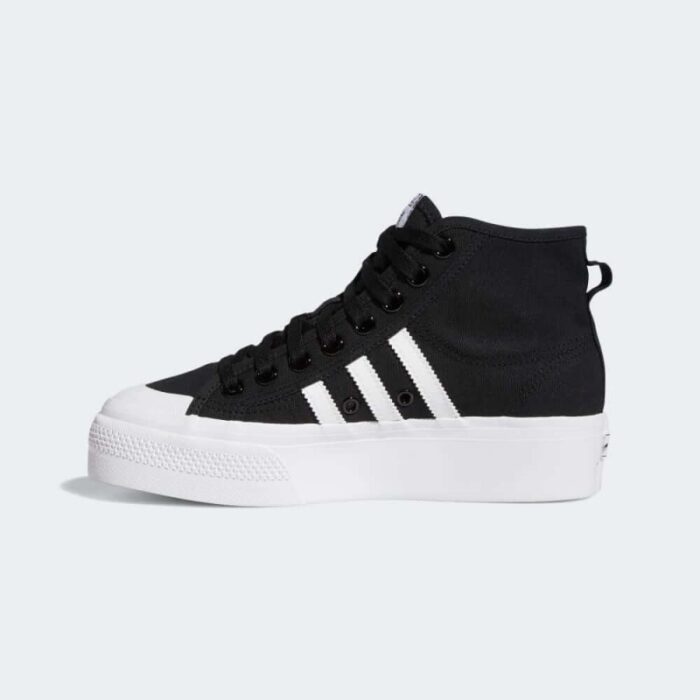 ⁦adidas Women's Nizza Platform Mid Shoes - Black- حذاء اديداس نيزا بلاتقوم ميد للنساء لون أسود⁩ - الصورة ⁦7⁩