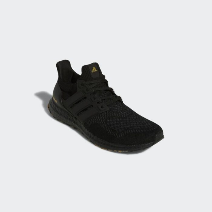 ⁦adidas Ultra Boost 1.0 DNA Shoes-Black- حذاء اديداس ألترا بوست 1.0 للجنسين لون أسود⁩ - الصورة ⁦8⁩