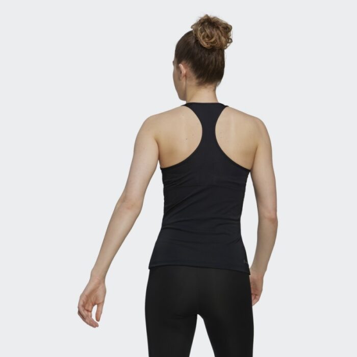 ⁦بلوزة تي اف ترين تي كيه من اديداس بدون اكمام للنساء لون أسود adidas Techfit Racerback Training Tank Top - Black⁩ - الصورة ⁦5⁩