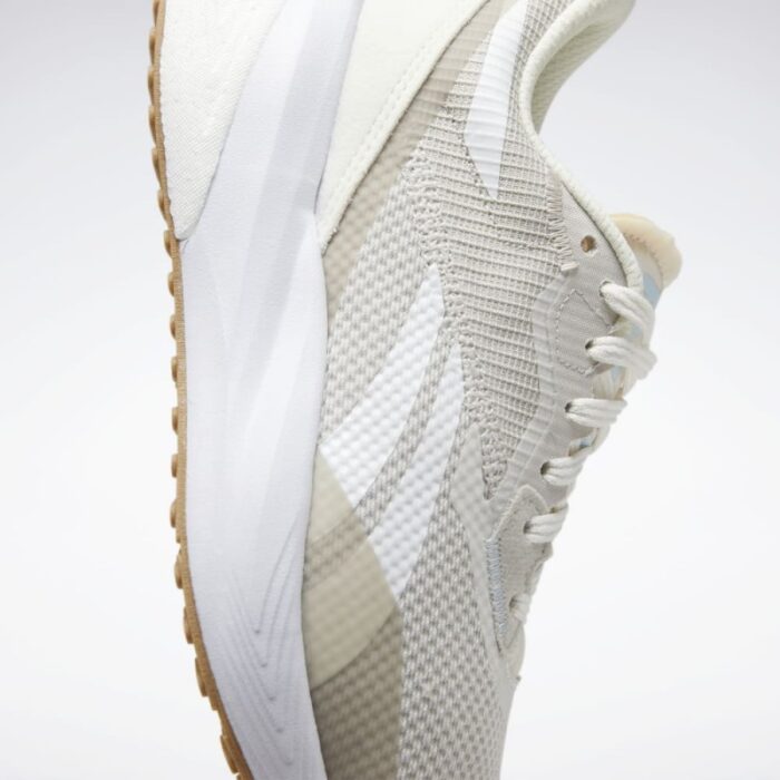 ⁦Reebok Women's Floatride Energy Daily Shoes - White - حذاء ريبوك فلوترايد اينرجي للنساء لون أبيض⁩ - الصورة ⁦8⁩