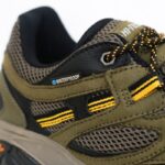 Hi-Tec Ravus Vent Lite Low Wp Shoes  حذاء هاي-تيك رافوس فينت لايت لو وتر بروف المضاد للماء لون زيتي