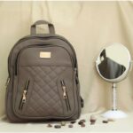 شنطة ظهر ستاتية