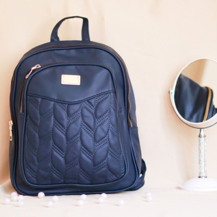 ⁦شنطة ظهر ستاتية⁩ - الصورة ⁦1⁩