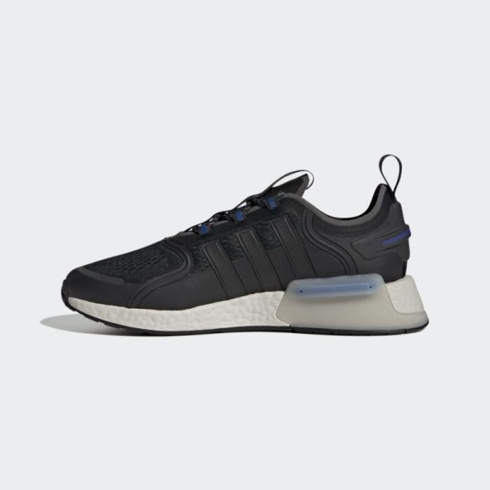 ⁦adidas NMD_V3 Shoes - Black- حذاء اديداس ان ام دي في 3 للرجال لون أسود⁩ - الصورة ⁦6⁩