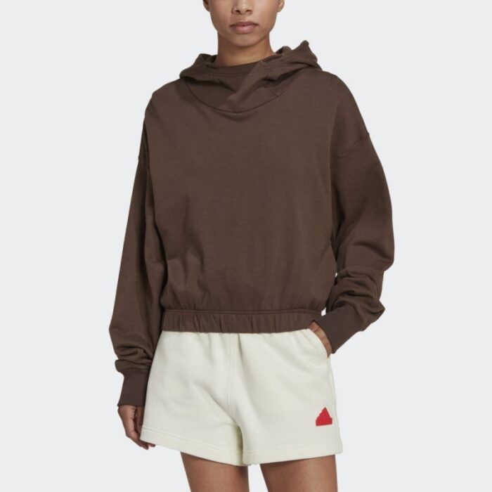 ⁦adidas Women' Studio Lounge Cropped Hoodie - Brown-هودي اديداس استديو لونج كروبيد للنساء لون بني⁩ - الصورة ⁦4⁩