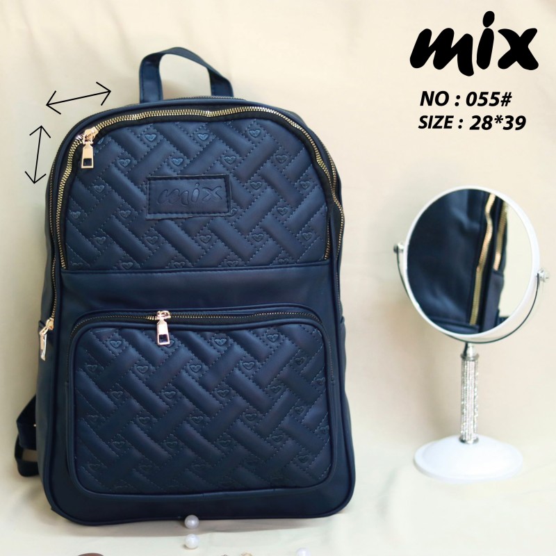 ⁦شنطة ظهر جلد للنساء لون أزرق⁩ - الصورة ⁦1⁩