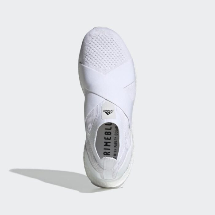 ⁦adidas Womens' Ultraboost Slip-On DNA Shoes - White- حذاء اديداس ألترا بوست سليب أون دي ان ايه للنساء لون أبيض⁩ - الصورة ⁦6⁩