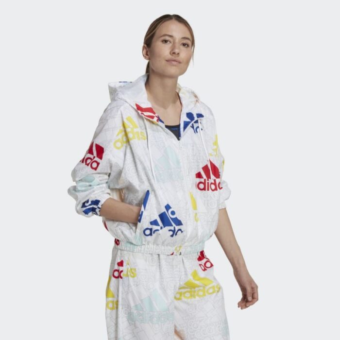⁦adidas Essentials Multi-Colored Logo Loose Fit Windbreaker - White⁩ - الصورة ⁦6⁩
