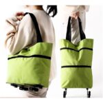 ⁦شنطة تسوق وتحمل عالأكتاف مع عجلات لون أزرق⁩ - الصورة ⁦5⁩