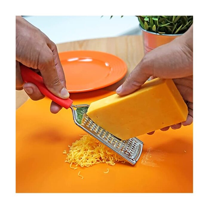 ⁦مبشرة صغيرة لليمون والشوكولاتة و الجبنة مع يد⁩ - الصورة ⁦3⁩