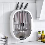 رف كفكير ومغارف وسكاكين ومعالق