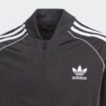 ⁦adidas Kids Unisex Adicolor SST Track Jacket - Black- جاكيت اديداس اديكلر اس اس تي تراك للجنسين لون أسود⁩ - الصورة ⁦4⁩