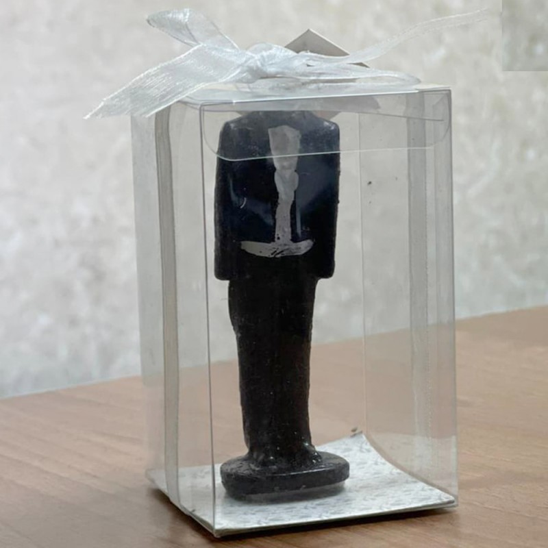 ⁦شمعة مجسم شكل عريس⁩ - الصورة ⁦1⁩