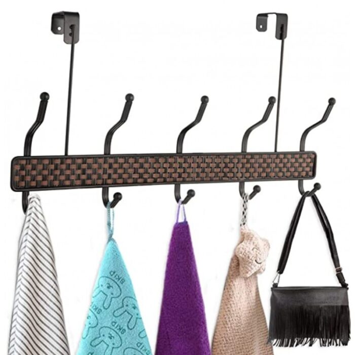 10315915_67db62bc9c9f8 علاقة ملابس عالباب لون أسود - الصورة 1