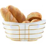 سلة خبز وديكور بيضاوي ذهبي مع قماش أبيض