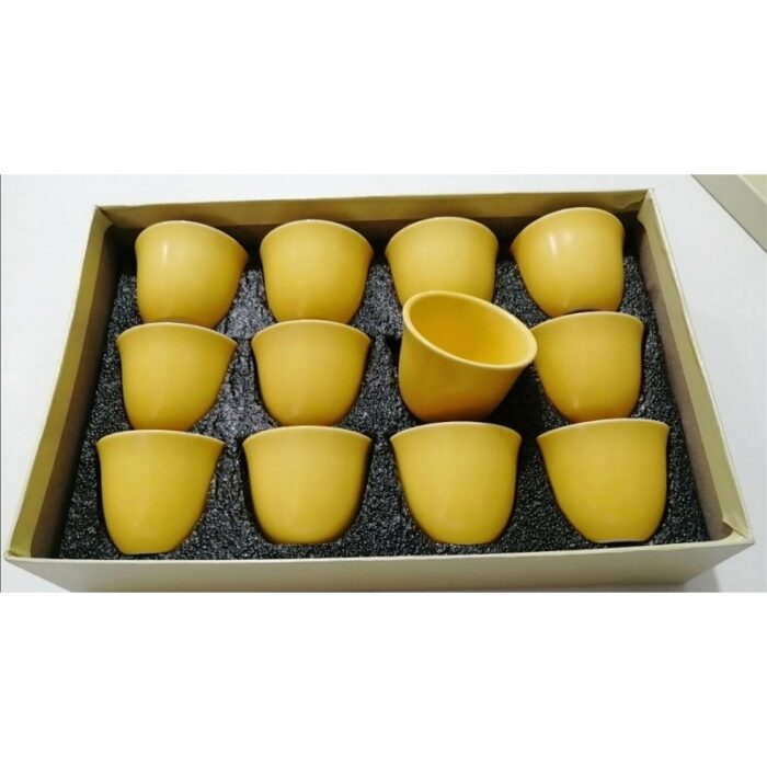 ⁦طقم 12 فنجان للقهوة السادة لون أصفر⁩ - الصورة ⁦2⁩