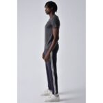 ICAN DRAY FIT T-SHIRT تيشيرت شبابي دراي فيت لون سكني غامق