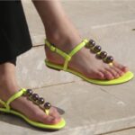 ⁦صندل ستاتي زحاف مفتوح لون اخضر⁩ - الصورة ⁦2⁩