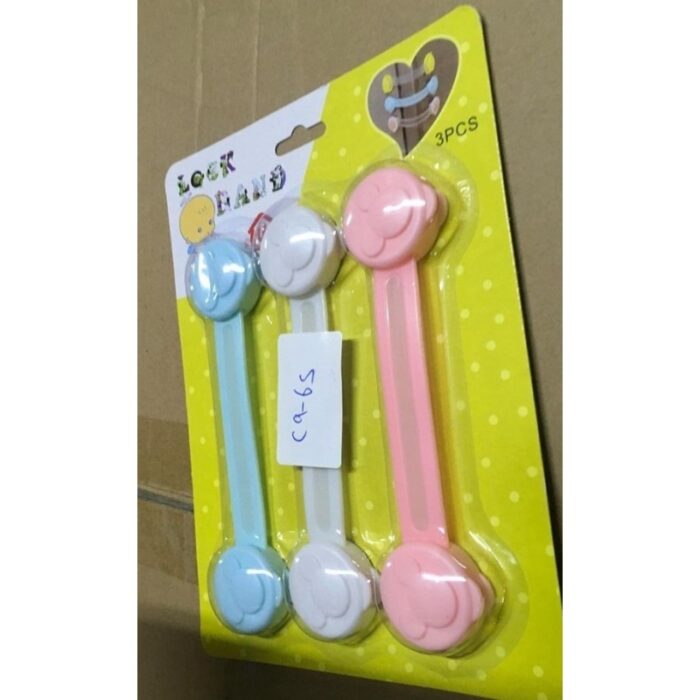 10317929_67db68db77128 قفل امان بلاستيكي للخزائن والأدراج 3 قطع - الصورة 1