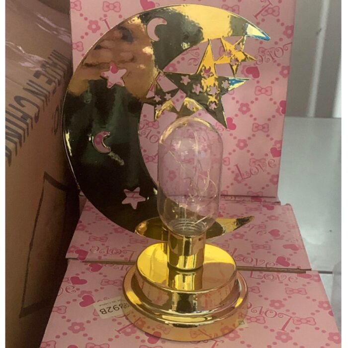 10318275_67db6a4592839 هلال مع ثلاث نجوم معدن ذهبي مضيئ - الصورة 1