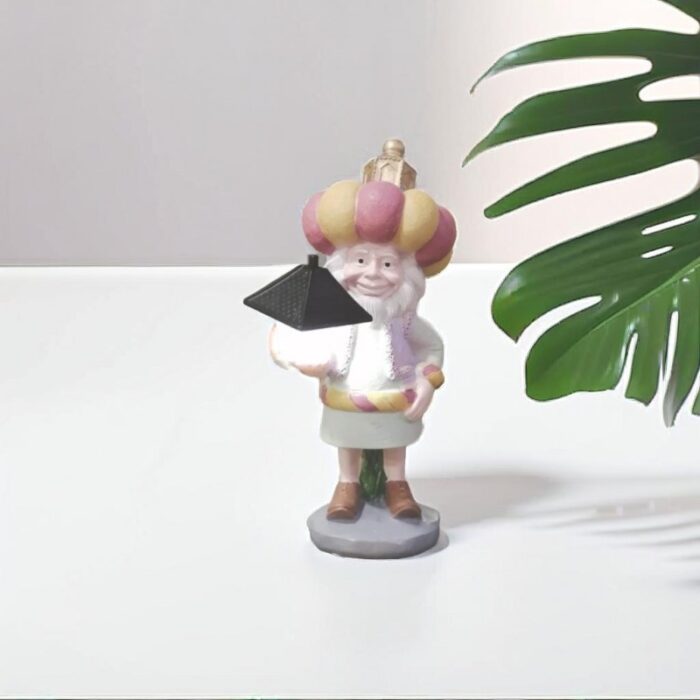 10318438_67db6a88834a2 فنانيس حامل فانوس - الصورة 1