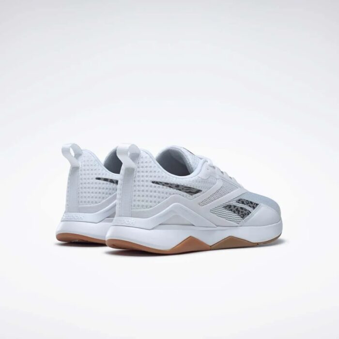 ⁦حذاء ريبوك نانو فلكس تي ار في 2 للنساء لون أبيض-Reebok Women's Nanoflex TR V2 Training Shoes White⁩ - الصورة ⁦7⁩