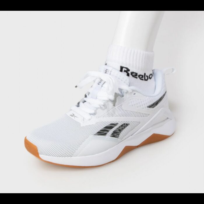 ⁦حذاء ريبوك نانو فلكس تي ار في 2 للنساء لون أبيض-Reebok Women's Nanoflex TR V2 Training Shoes White⁩ - الصورة ⁦16⁩