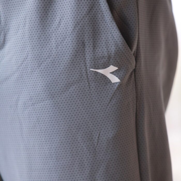 ⁦بنطلون ديادورا سبورت للرجال لون سكني - Diadora Men's Sportswear Swoosh Pants⁩ - الصورة ⁦2⁩