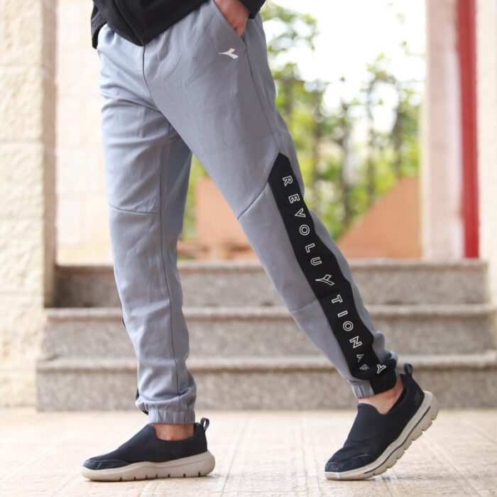 ⁦بنطلون ديادورا سبورت للرجال لون سكني - Diadora Men's Sportswear Swoosh Pants⁩ - الصورة ⁦5⁩