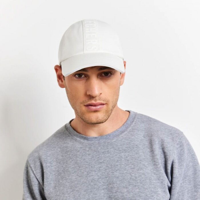 ⁦Skechers Unisex Wrap Logo Baseball Hat/Cap  - طاقية سكيتشرز للجنسين لون أبيض⁩ - الصورة ⁦6⁩