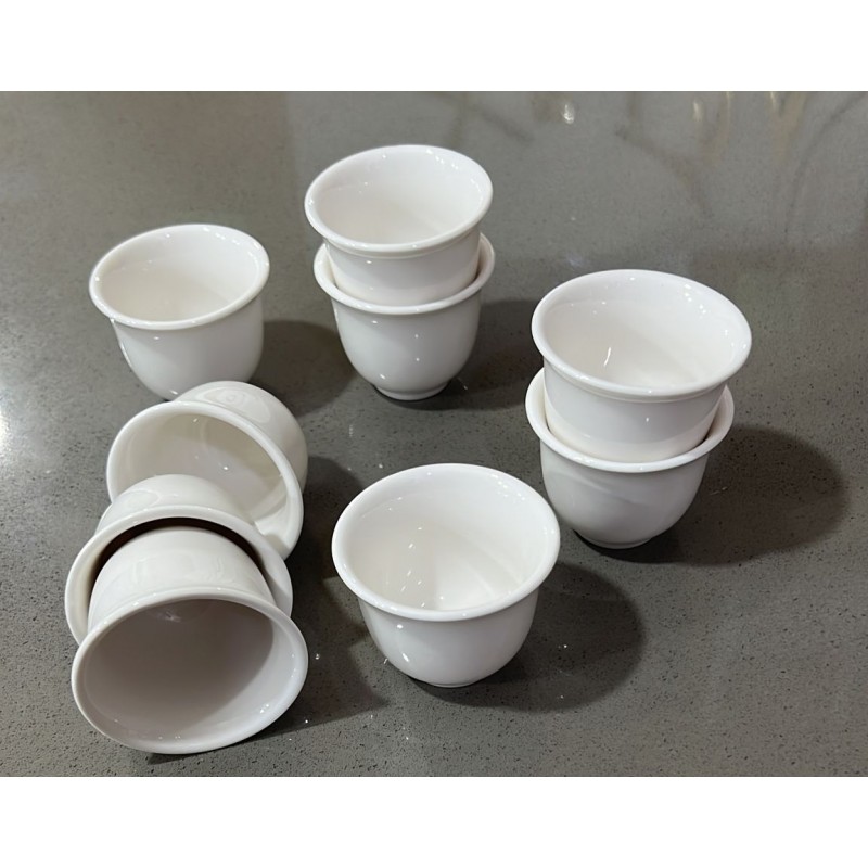 ⁦فنجان لماء زمزم /قهوة بورسلان   6.5*3*4.5⁩ - الصورة ⁦1⁩