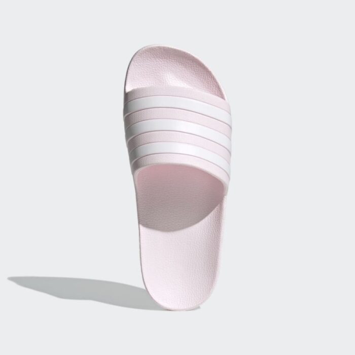 ⁦adidas Womens' Adilette Aqua Slides - Pink شبشب اديداس ادليت اكوا  للنساء لون زهري⁩ - الصورة ⁦5⁩